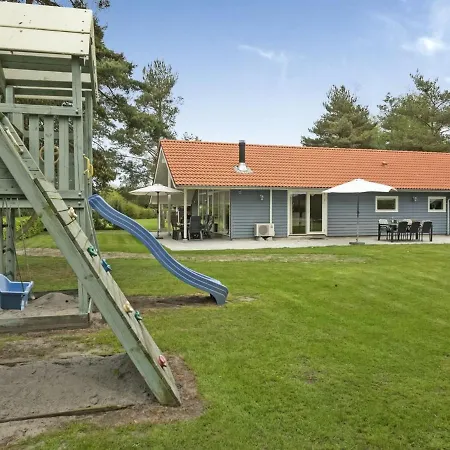 Heraldina - 800m From The Sea In Lolland- Falster And Mon By Interhome Holiday home