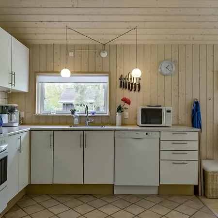 Heraldina - 800m From The Sea By Interhome Feriehus Bøtø By