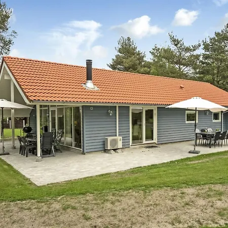 Heraldina - 800m From The Sea By Interhome *